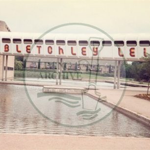 Bletchley Leisure Centre exterior, 1984. Illustrative photograph supplied by kind permission of BCHI (Accession Ref: BLE/P/2941).