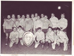 Olney RFC team with Lewis Shield