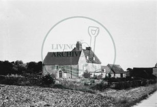 Photograph of Bradwell Abbey Farm (1971).