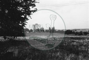 Photograph of farmland at Stacey Hill Farm and the Gables flats at Wolverton(1971).