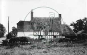 Photograph of half timbered thatched cottage in Milton Keynes Village (1971).