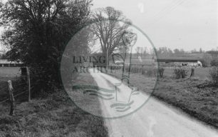 Photograph of farm between Great Linford and Woolstone (1971).