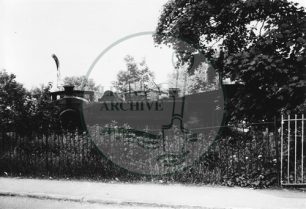 Photograph of New Bradwell Scrap yard (1971).
