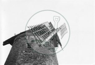 Photograph of new Bradwell windmill (1971).