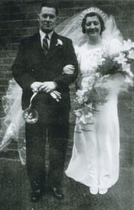Frank Brown and Beryl Taylor on their wedding day.
