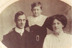 Mr. and Mrs. F.W. Brown with Frank jnr.