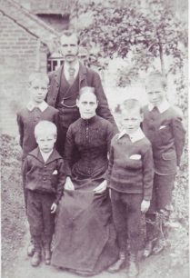 Frank Brown Snr.  with family in Mill Street Newport Pagnell.