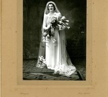 Official wedding photograph of Beryl Louise Brown.