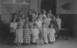 New Bradwell County Girls School Standard Class II, 1926.