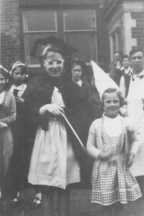 Anne & Mary Shemwell dressed for a fete in 1950