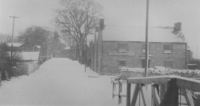 1963 Winter view of canal & railway hills by the New Inn.