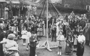 Merry Comrades dancing round maypole in 1952.