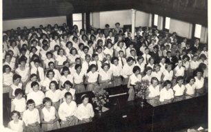 Leon Choir in Spurgeon Memorial Baptist Church on Prizegiving Day