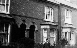 Elizabeth Meredith, Victoria Street in Wolverton, 1904