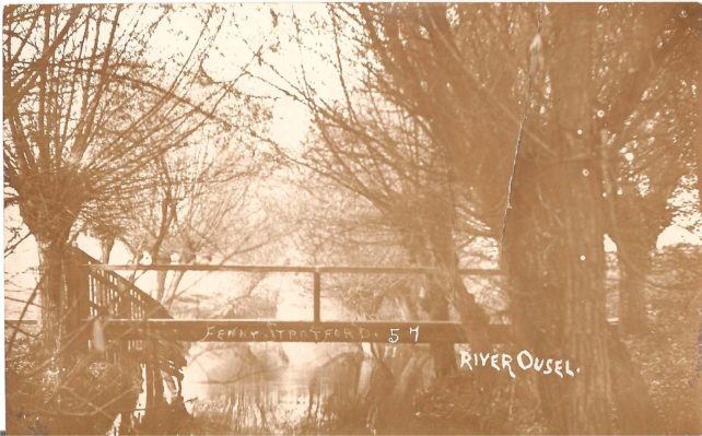 River Ouzel, Fenny Stratford - with footbridge