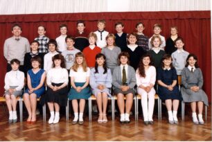 Class photograph - 1986