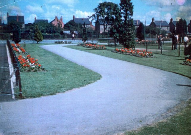 Central Gardens, Bletchley - Living Archive