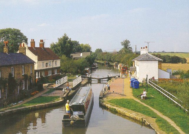 Grand Union Canal at Fenny Lock