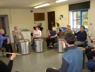 Samba drumming - practice with the shakers