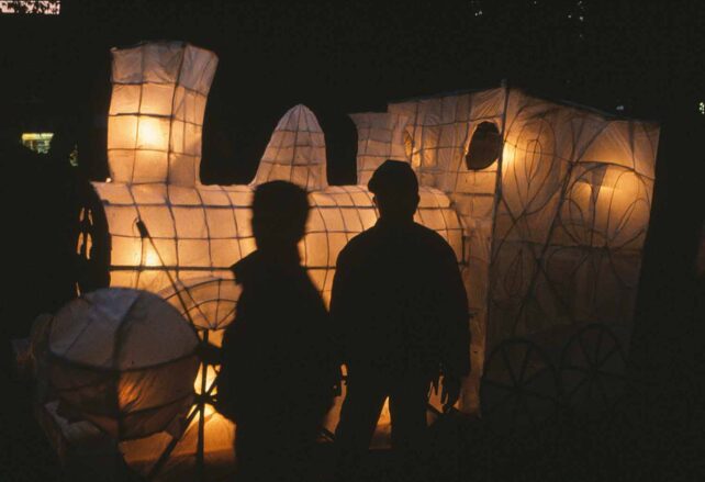 Illuminated locomotive lantern