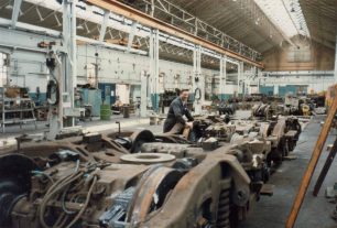 Lifter Keith Solesbury in Traction Shop