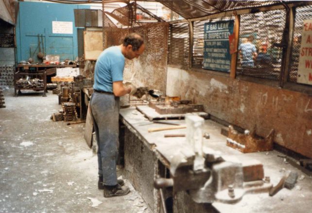 Les Shean moulding new bearings