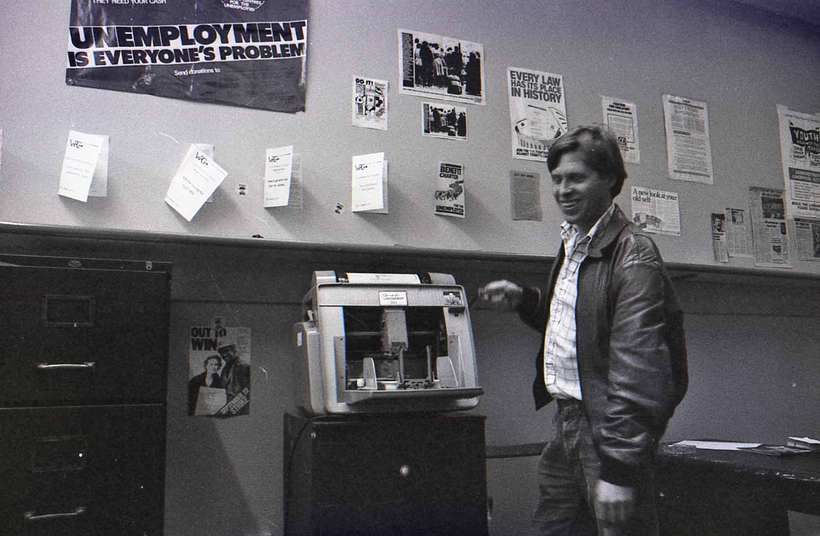 Man operating a Gestetner machine - Living Archive