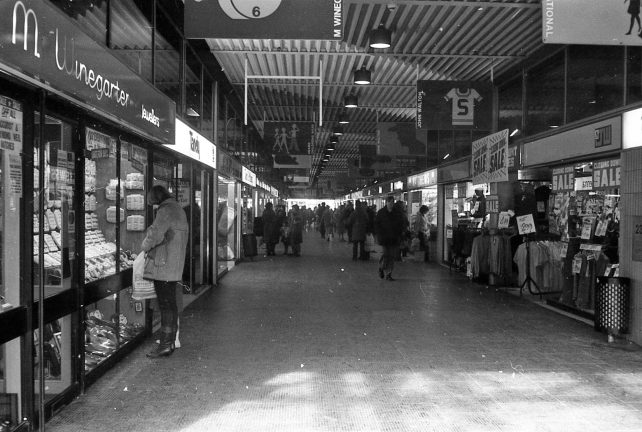 The concourse of the Brunel Centre