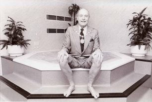 Mayor Tom Branson opens Paradise Health Suite