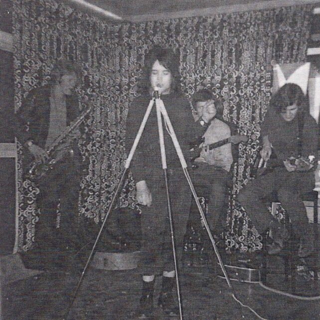 Musical group with girl vocalist