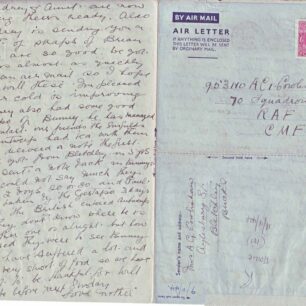 Air Mail letter written on 5 Nov 1944 from Mother