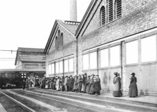 Viewing The Ambulance train