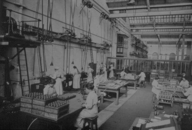 Girls working on munitions