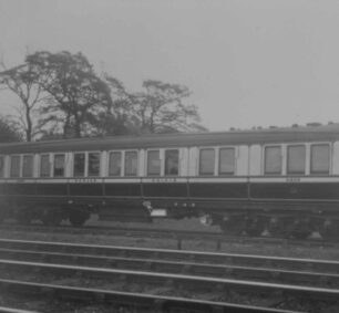 Dining saloon showing Wolverton regulator