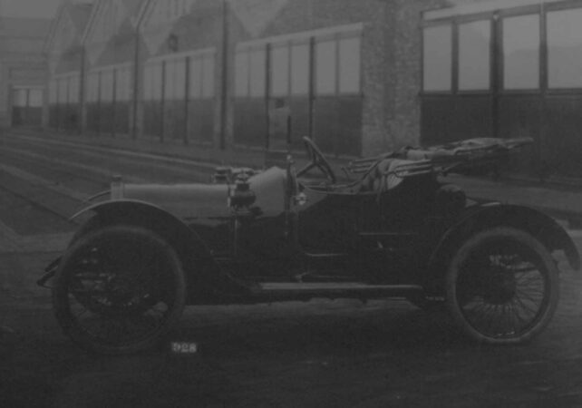 Small Riley car for Euston