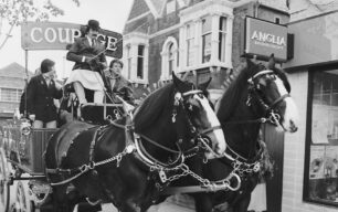 Brewery dray on Queensway, 23 May 1983
