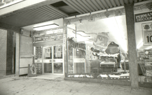 Elmo's Window, 17 December 1973