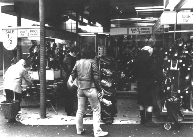 Shoe sale, Queensway, January 1983