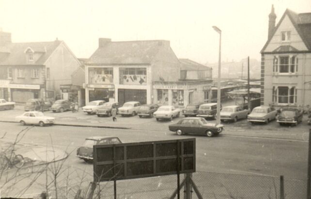 Queensway pedestrian access to Bletchley cattle market, 1972