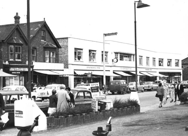 Bletchley Road & Bletchlet Co-Op buildings, 1 October 1962