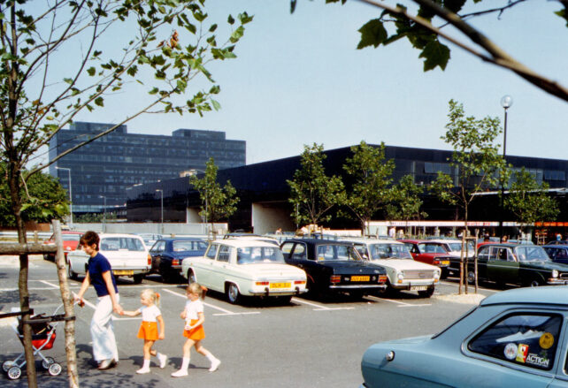 Brunel Centre, Bletchley 1975