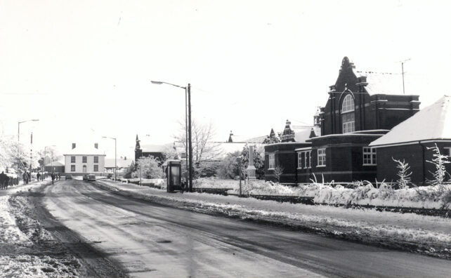 Queensway 1981 looking towards Victoria Road junction