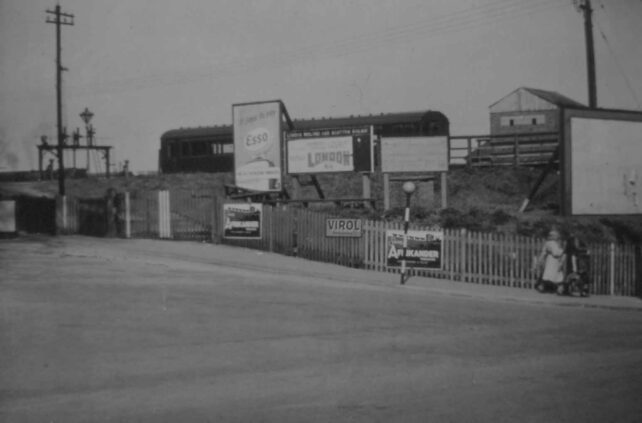 Railway Approach