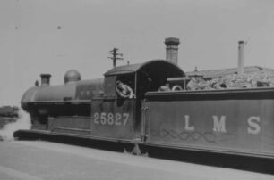 25827 in Bletchley Station, 1938