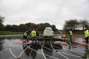 Centrepiece arrives on trailer