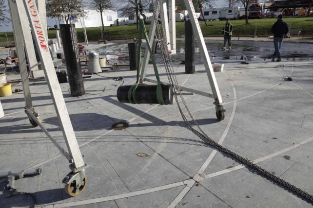 Installing pillars